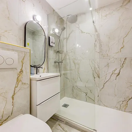 Entier Proche La Defense & Paris & Hopital De Colombes - Parking Prive Apartment